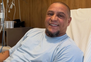 Ο Ρομπέρτο Κάρλος καθησύχασε τους πάντες: «Όλα πήγαν καλά»