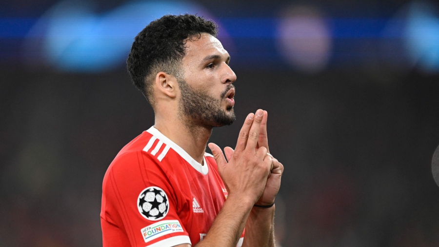 «Ματιές» της Μάντσεστερ Γιουνάιτεντ σε Γκονσάλο Ράμος