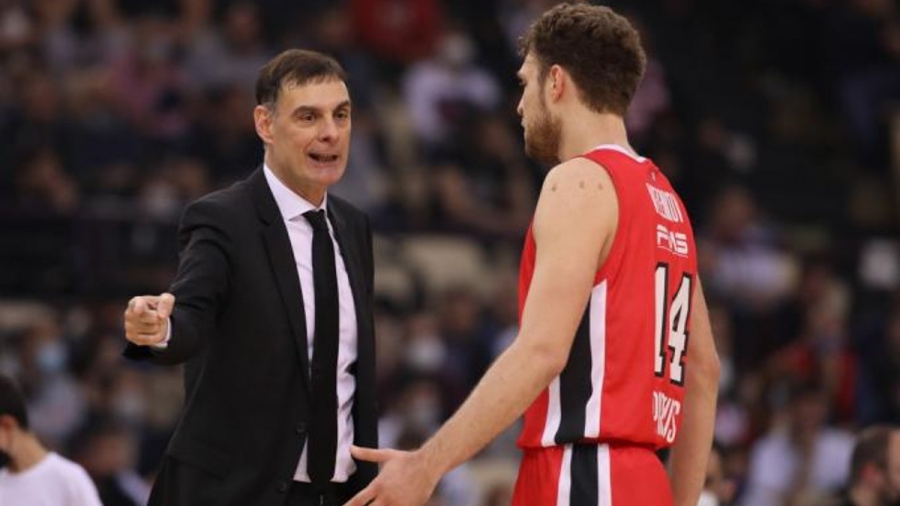 Μπαρτζώκας: «Ήταν μία εντυπωσιακή εμφάνιση, ειδικά αμυντικά»!