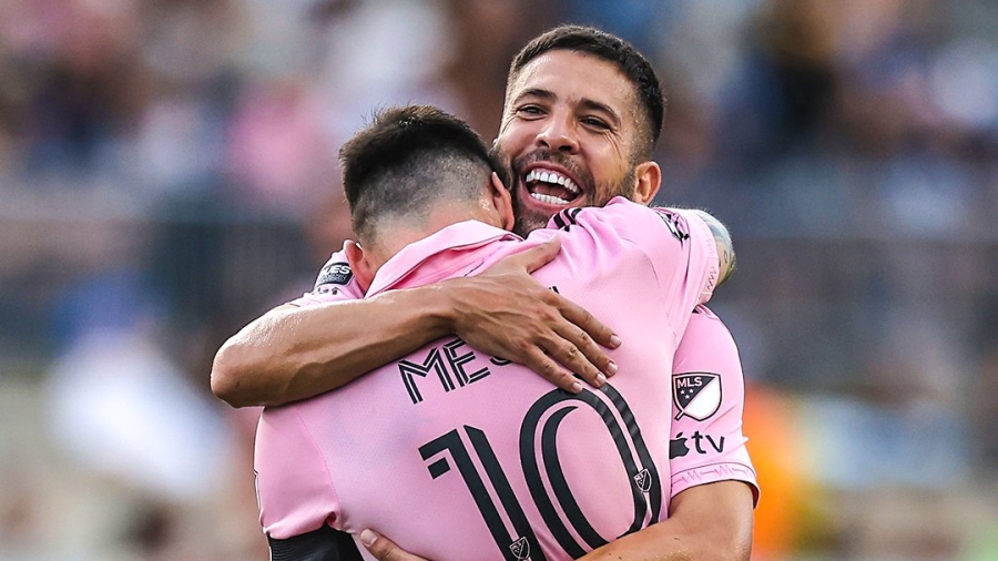 Νέο «σόου» του Μέσι, ξύπνησε… μνήμες η αγκαλιά με τον Άλμπα, στον πρώτο τελικό της ιστορίας της η Ίντερ Μαϊάμι! (video)