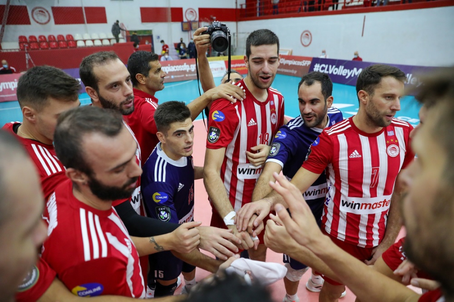 Ολυμπιακός - Κομάρνο 3-0: Με σερβίς και επίθεση πήρε την πρόκριση στον 3ο προκριματικό του Champions League!