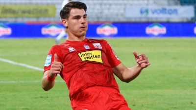 Βόλος – Ιωνικός 4-0:  «Καυτός» Κούτσιας και πρόκριση στους «16» (video)