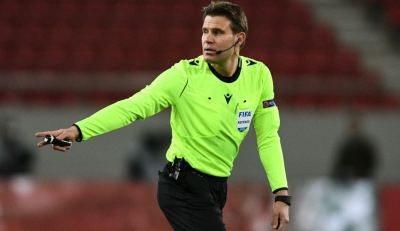 ΠΑΟΚ - ΑΕΚ: Σφυρίζει ο Μπριχ στην Τούμπα