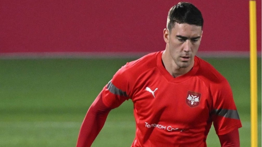 «Ο Βλάχοβιτς έχει ερωτική σχέση με τη γυναίκα του 2ου γκολκίπερ της Σερβίας!»