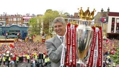 Αρσέν Βενγκέρ: Από το «Arsene who?» στους… Invincibles του 2004! (video)