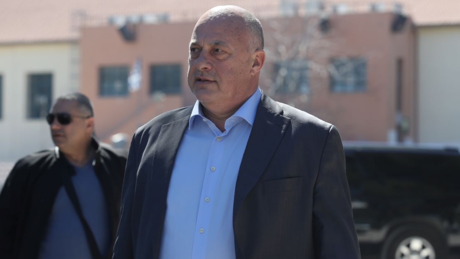 Μπέος: «Προπονητής 'Μίκυ Μάους' και 'αρχιμάγειρας', δεν κάλεσε τον Δουβίκα στην Εθνική!»