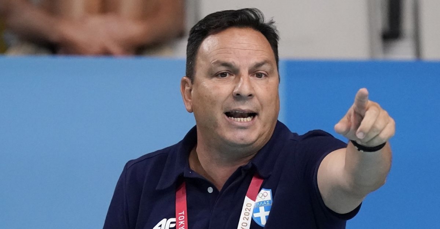 Βραβεία ΠΣΑΤ: Ο Θοδωρής Βλάχος κορυφαίος προπονητής της χρονιάς! (video)