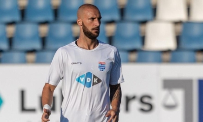 Ο Βέλλιος έβαλε γκολάρα με ραμπόνα στην προπόνηση της Τσβόλε! (video)