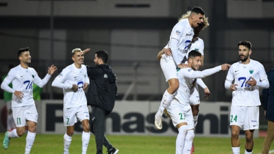 Λεβαδειακός – Ολυμπιακός 3-2: Ματσάρα στη Λιβαδειά και τεράστια νίκη για τους Βοιωτούς! (video)