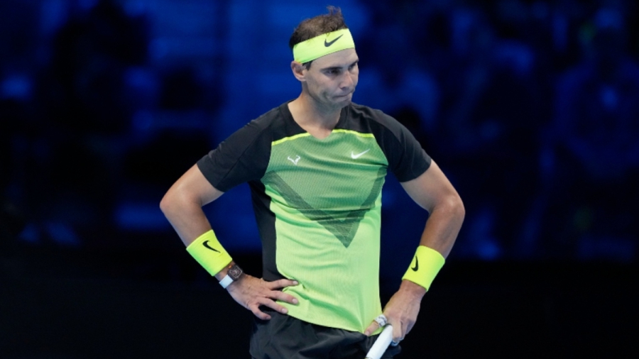 Ήττα του Ναδάλ από τον Αλιασίμ και ένα βήμα εκτός του ATP Finals (video)