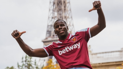 Επίσημα στην Γουέστ Χαμ για τέσσερα χρόνια ο Κερτ Ζουμά!