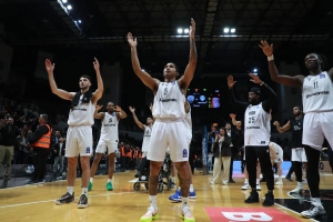 Έσπασαν... Καρδίτσες: Ανατροπή στο τέλος ο ΠΑΟΚ - Νίκη με 93-90 επί της Καρδίτσας!