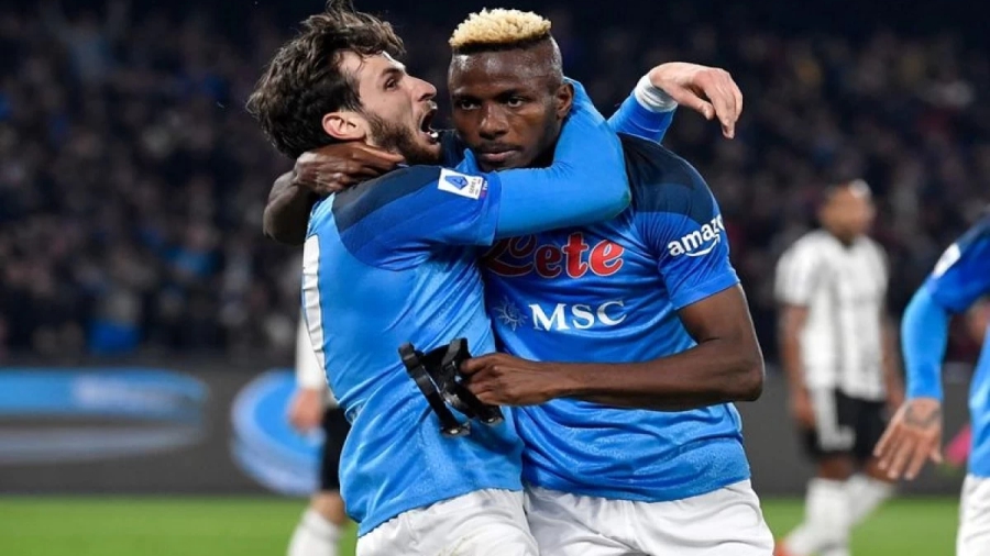 «Στέκεται όρθια» η Νάπολι απέναντι στη Λάτσιο, σε πολύ καλή απόδοση από τη Novibet