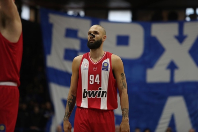 One Evan show: Ο Ηρακλής τελικά είχε κοινό κι ο Γάλλος... ξε-Φούρνιε-σε 30άρα για τον αήττητο Ολυμπιακό!