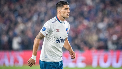 Ο Αγουέρο έδωσε το «παρών» στο ντεμπούτο του Σουάρες με την Νασιονάλ! (video)