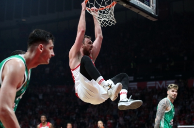 Η άγκυρα στο λιμάνι της: «Μίλου» τριετίας στον Πειραιά!