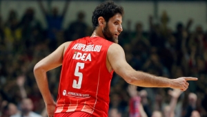 «Αντίο μπάσκετ» και από τον Στράτο Περπέρογλου