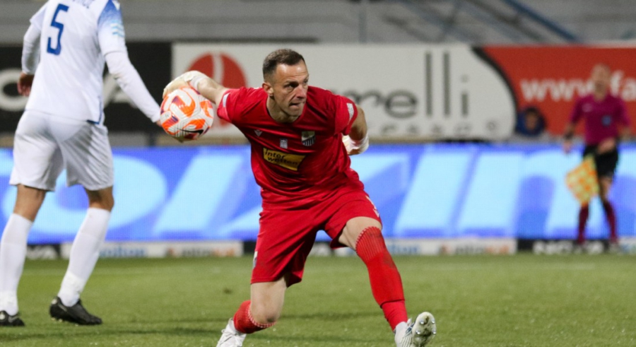 Παρελθόν από τη Λαμία ο Γκαραβέλης