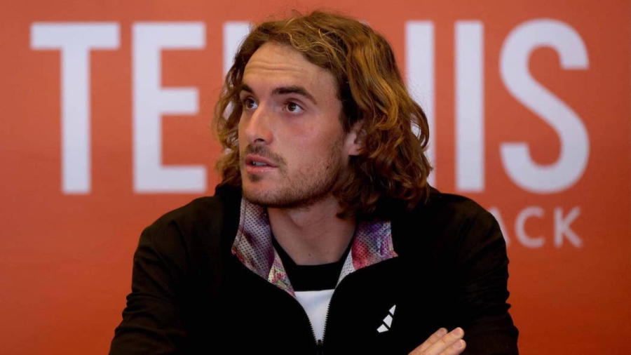 Τσιτσιπάς: «Ήμουν πολύ πειθαρχημένος πριν 3-4 χρόνια, περνούσα 2 εβδομάδες κλειδωμένος στο δωμάτιο»