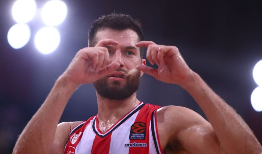 «Eφές και Μπαρτσελόνα ενδιαφέρονται για τον Πίτερς!»  