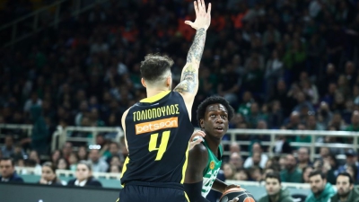 «Πάγωσε» το ΟΑΚΑ: Ο Άρης έφτασε μέχρι και στο +19 από τον Παναθηναϊκό! (video)