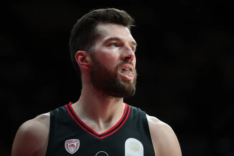 Όλα βάσει προγράμματος: Ένα ακόμη μεσημέρι στη δουλειά για τον Ολυμπιακό - Σερί, ρεκόρ και 100άρα «τσεκ» επί του Προμηθέα!