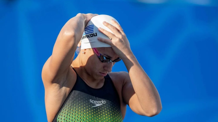 Προκρίθηκε στα ημιτελικά των 50μ. ύπτιο η Νόρα Δράκου στη Ντόχα! (video)