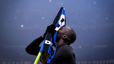 Η Ίντερ ανακοίνωσε την επιστροφή Λουκάκου με... Σαίξπηρ! (video)