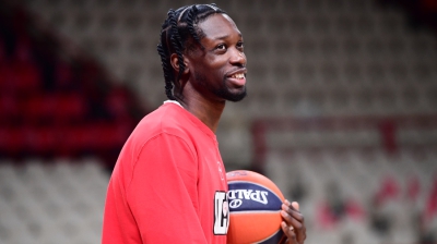 Τέλος ο Μενσά από Ολυμπιακό