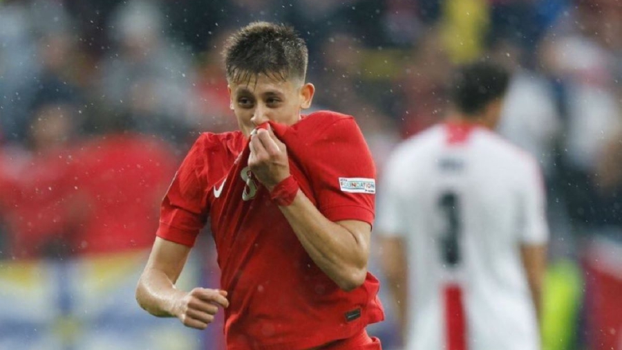 Αυστριακοί και Τούρκοι σε θέσεις «μάχης»: Με Γκιουλέρ στην κορυφή ο Μοντέλα!