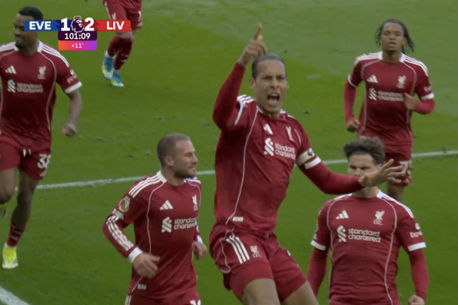 Διπλό γοήτρου και ουσίας σε «πικρή» πρώτη φορά: Επιτέλους... κάτι καλό για τη Λίβερπουλ - «Χρυσό» γκολ στο ντέρμπι της πόλης ο Βαν Ντάικ, 2-1 την Έβερτον!