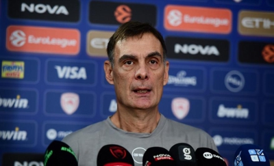 Μπαρτζώκας: «Οξύμωρο να μας έχουν φαβορί, αλλά να πιέζει όλος ο… πλανήτης για μεταγραφές!»