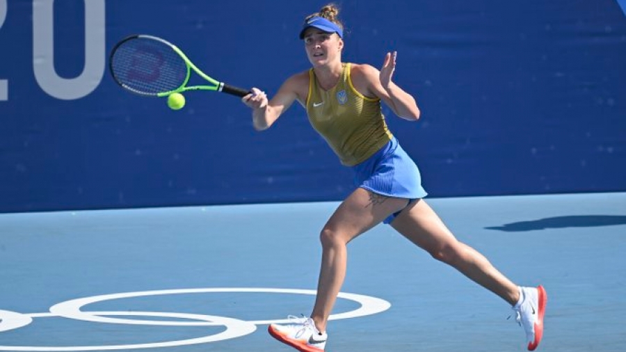 Άλλαξαν το όνομα της Σβιτολίνα με του συζύγου της και έγινε έξαλλη!