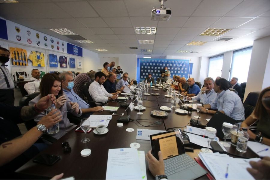 To μεσημέρι η συνεδρίαση του Δ.Σ. για την πρόταση μομφής κατά του Βαγγέλη Μαρινάκη