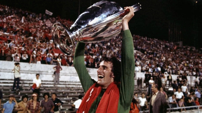 Ρέι Κλέμενς: Ένας «βιονικός» τερματοφύλακας που ήταν πολύ πιο μπροστά από την εποχή του (video)