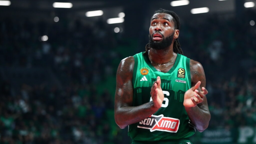 Το respect του Λεσόρ στην Παρί: «Συγχαρητήρια για το ταξίδι σου στη EuroLeague!»