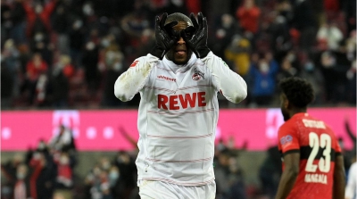 Αντονί Μοντέστ: Ο επιθετικός που «χτυπά» με κεφαλιές στην Bundesliga