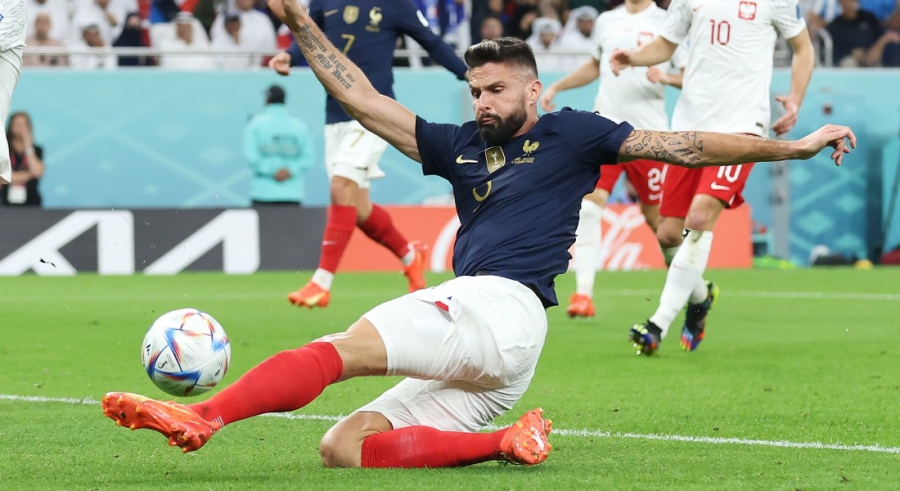 Γαλλία - Πολωνία 0-0: Ο Ζιρού χάνει τεράστια ευκαιρία να γίνει ο πρώτος σκόρερ στην ιστορία των «τρικολόρ» (video)