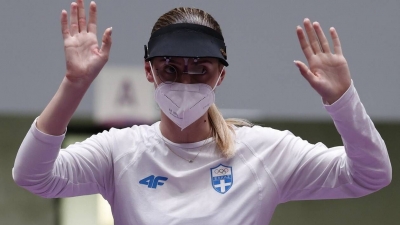 Σκοποβολή: Έκανε το πρώτο βήμα για τον τελικό η Άννα Κορακάκη (video)