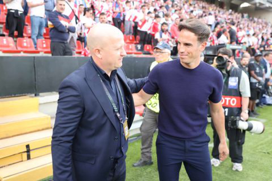 Για αυτόν δεν είναι δίλημμα:  Αφοπλιστικός Ινίγο Πέρεθ για το ευρωπαϊκό μέλλον της Ράγιο!