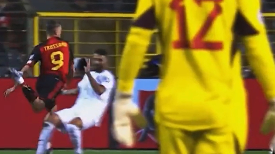 Κάτι περισσότερο από μία ντρίμπλα: Η έμπνευση των προκριματικών ανήκει στον Τροσάρ! (video)