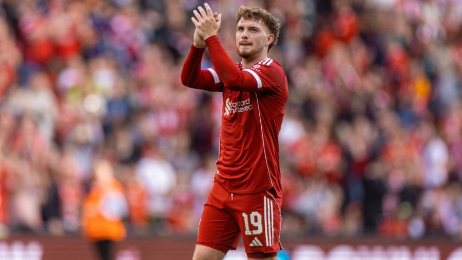 Άστον Βίλα: Μετά τον Σάντσο, δικός της και ο Έλιοτ της Λίβερπουλ!