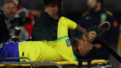 Στο ίδιο έργο θεατές: Ο Νεϊμάρ και πάλι τραυματίας! (video)