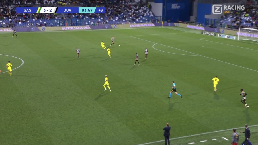 Μα τι κάνει; Ο Γκάτι πέτυχε το αυτογκόλ της… χρονιάς και «καταδίκασε» τη Γιουβέντους (video)