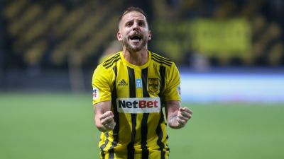 Λούκας Σάσα: Το «αντίο» σ’ έναν αναντικατάστατο μέσο, που θέτει υψηλά τον πήχη στον Άρη για τον διάδοχό του (video)