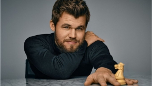 Μάγκνους Κάρλσεν: Ο 31χρονος «Μότσαρτ του σκακιού» που μετράει τίτλους και εκατομμύρια!