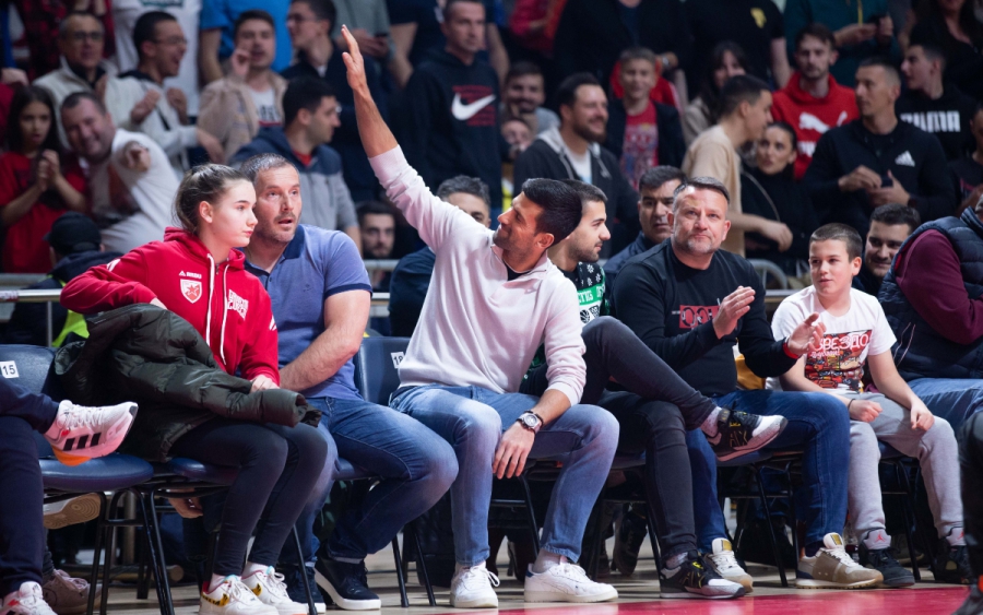 Νόβακ Τζόκοβιτς: Βρέθηκε στη «Χάλα Πιονίρ» για το Ερυθρός Αστέρας - Βαλένθια και αποθεώθηκε (video)