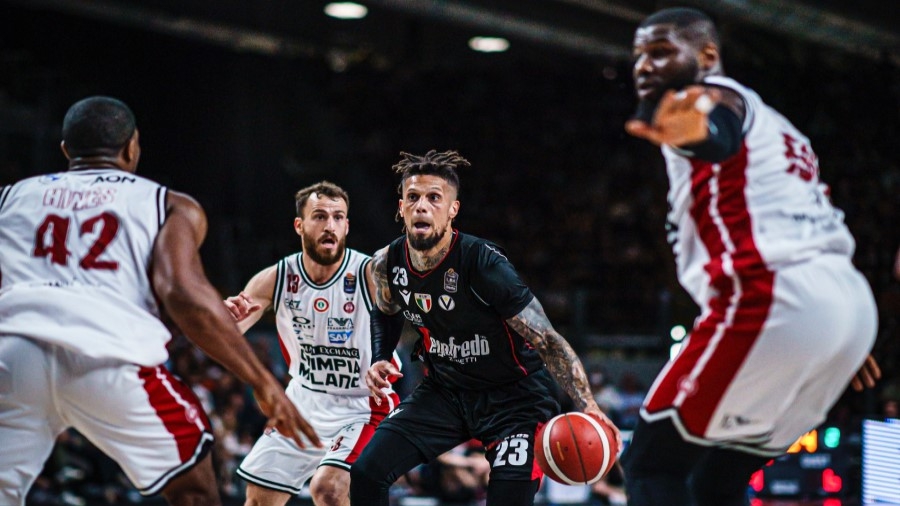 Βίρτους Μπολόνια - Αρμάνι Μιλάνο 62-66: Διπλό με το... καλημέρα στους τελικούς (video)