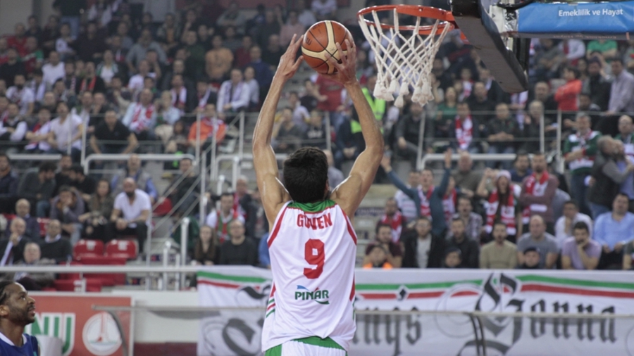 Ενίσχυση για την Αναντολού Εφές στους ψηλούς με Εγκεμέν Γκιουβέν