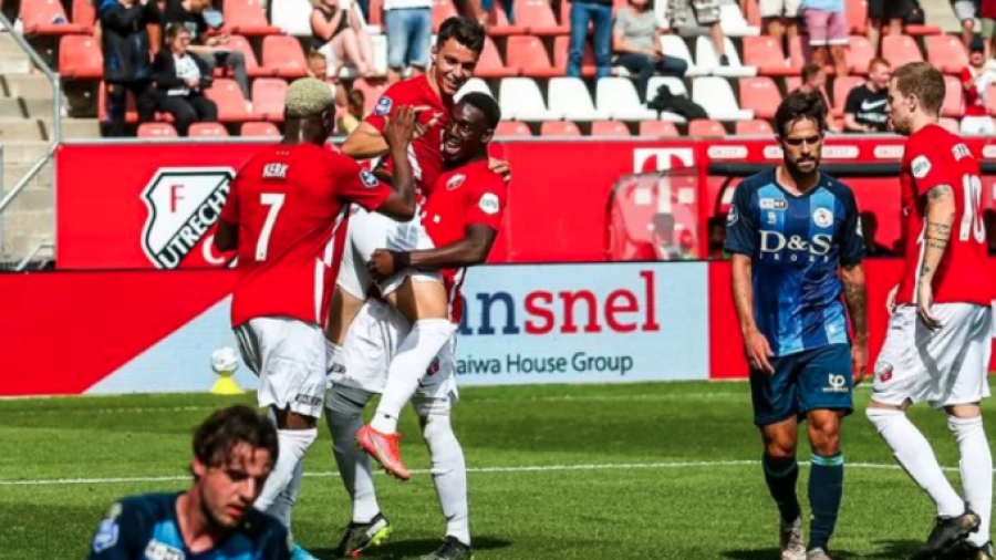 Ουτρέχτη: Πανέμορφο γκολ του Τάσου Δουβίκα (video)